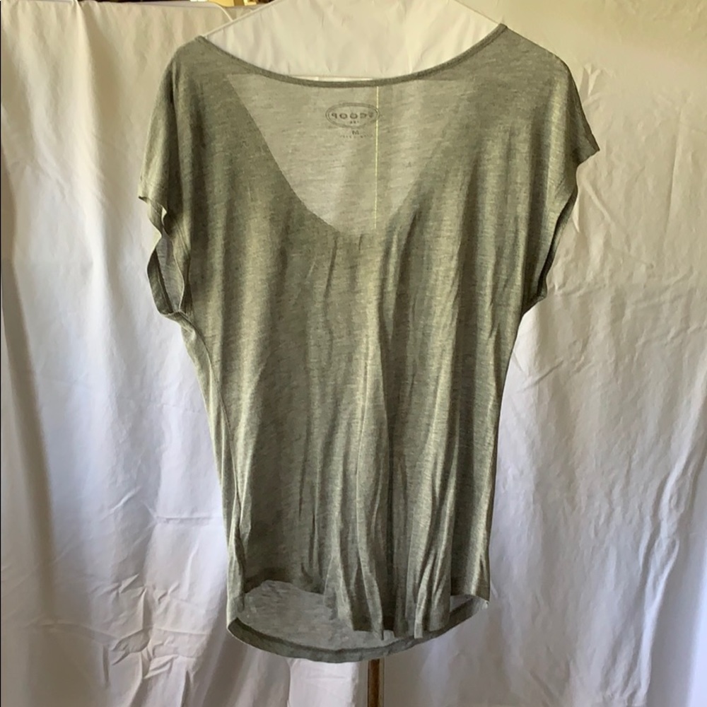 Top - Picture 2 of 2